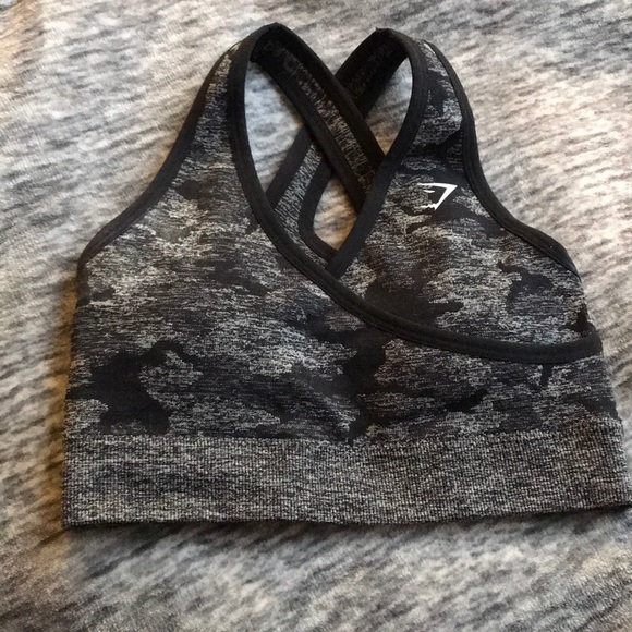 Gymshark camo sports bra - Picture 1 of 3